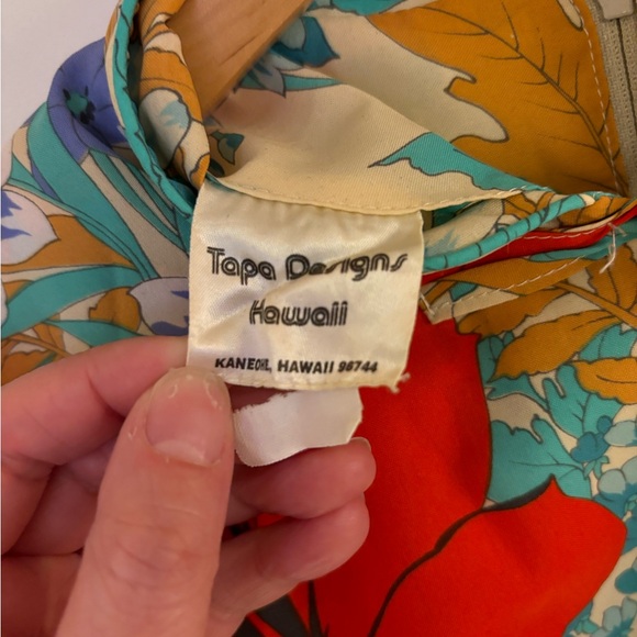 Vintage Hawaiian print dress - Picture 2 of 5
